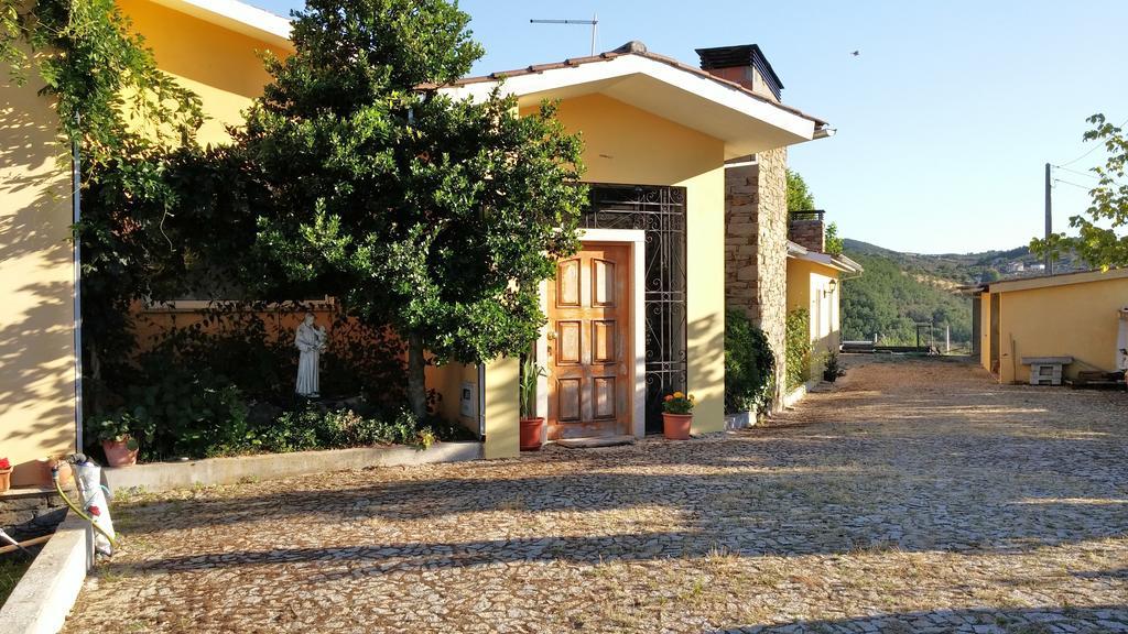 Villa Quinta De Stº Antonio à Bragance Extérieur photo