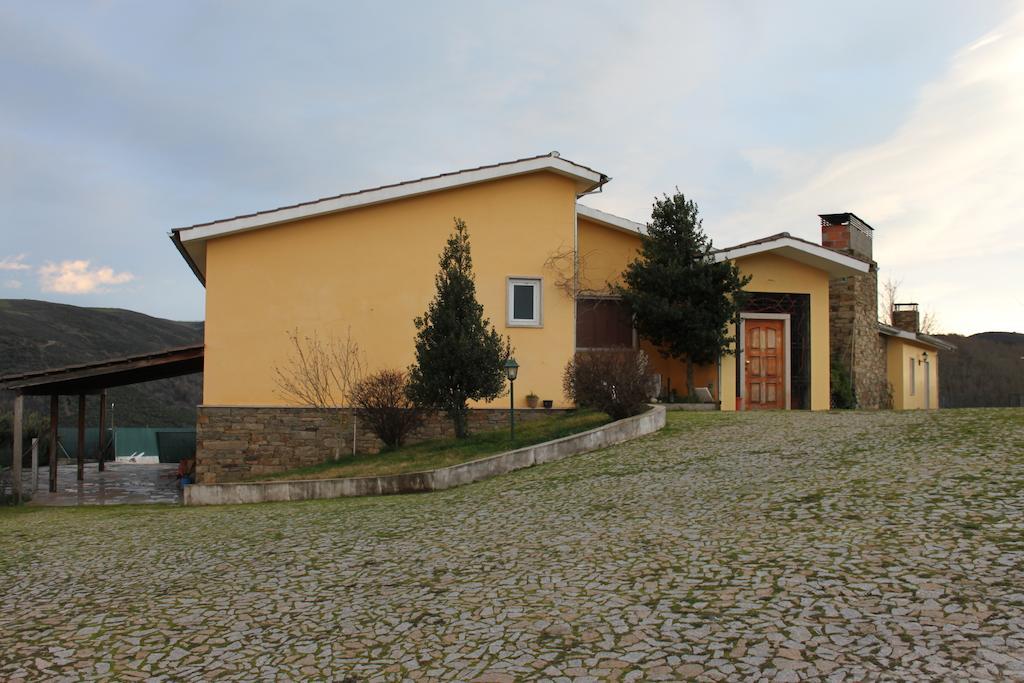 Villa Quinta De Stº Antonio à Bragance Extérieur photo